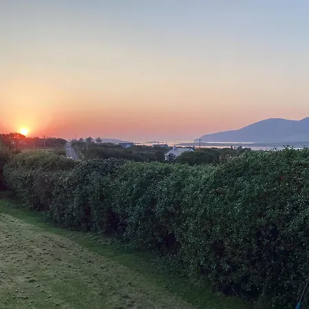 منزل للإقامة Atlantic View كاهيرسيفين